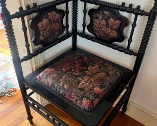 $250
Antique Bobbin Chair 