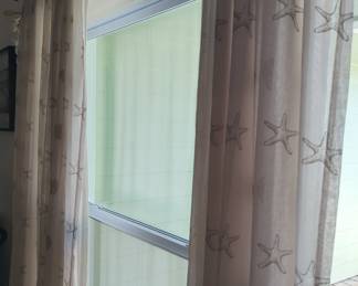Curtains to go