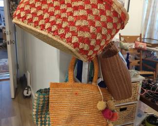 NEW with tags boutique bags. Tag price +/- $120. Now $10-$40