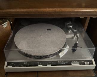 Technics Record Player