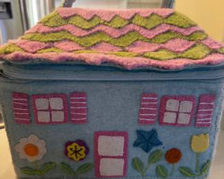 Vintage Felted Wool Sewing Basket Box Purse House Cottage Birds Flowers Zippered