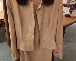 Vintage skirt/jacket w/ fur Collar Youthcraft