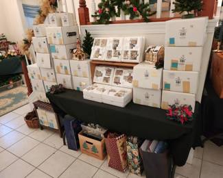 Hummel Villages all MINT condition 