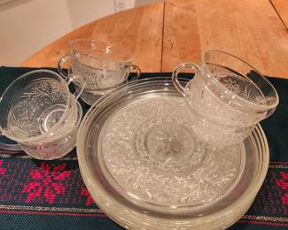 Sandwich glass snack set