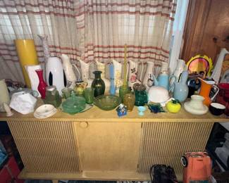 Martinsville buffet/ Glass