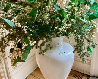 X=TRA LARGE MILK GLASS URN WITH CLEAR GLASS BASE