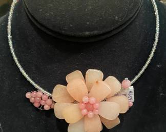 PINK QUARTZ NECKLACE CHOKER