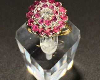 TN61 NAGL Certified 18k Yellow Gold, Natural Ruby Diamond Ring 1.53CTW Size 8.25 See certificate for additional information