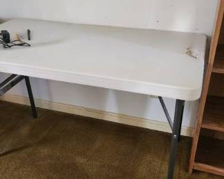 6' Lifetime table, see pics