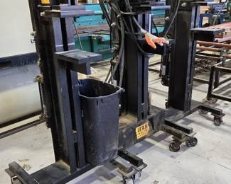 I Fab 3 Point Truss Press