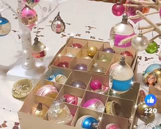 Vintage 1950s Christmas decorations 