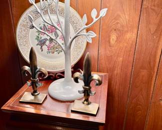 Lamps and decor