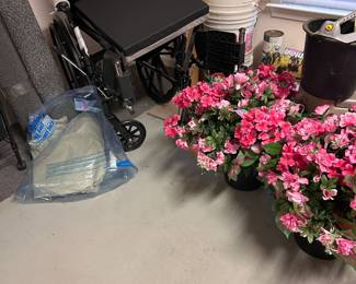 Wheelchair, never used!