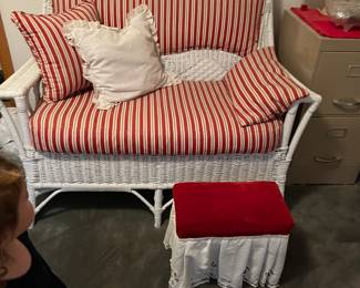 Darling white wicker love seat and ottoman