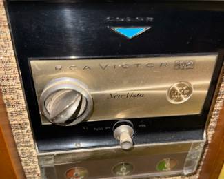 RCA VICTOR color New Vista TV