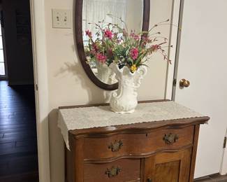 Antique wash stand; oval mirror