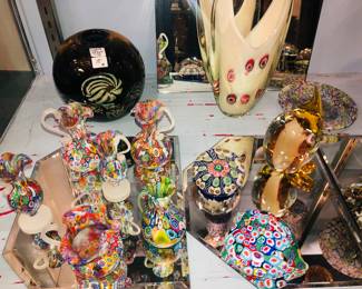 A selection of over 200 pieces of Vintage Venetian Murano Millefiori Murrine, Fratelli Toso etc. glass. Lamps, vases, bottles, animal figures etc.