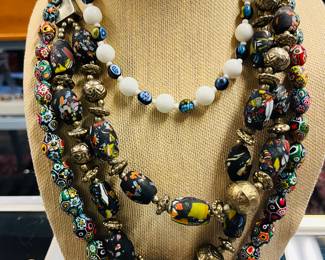 Venetian glass beaded necklaces & other Venetian glass jewelry