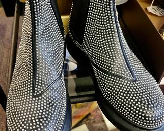 Alexander McQueen size 38 hybrid Chelsea black stud boots Never worn original retail $890, our price $275.00 !
