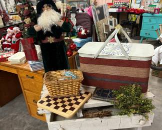 Lynn Haney, Santa Claus