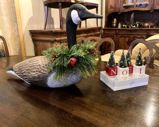 Great Christmas decor...a lot more than is shown Here!!!