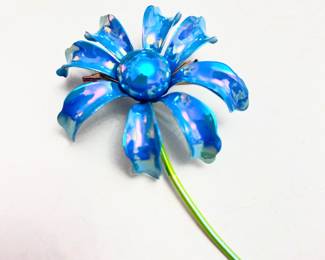 1960’s Enamel Brooch