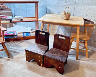 Children chairs, table and bookshelf 
