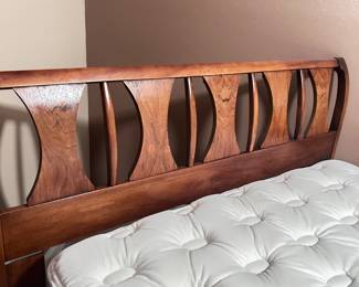 Closer Look- Kent Coffey Perspecta Mid-Century Modern Walnut Bed