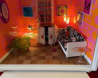 American Girl Minis Illuma Groovy Room with accessories.