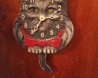 Key wind clock with key.  Works.