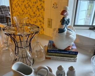 Duck Cookie jar and kitchen items
