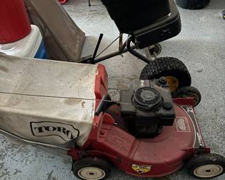 Toro push mower with bag