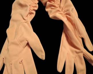 Vintage ladies gloves