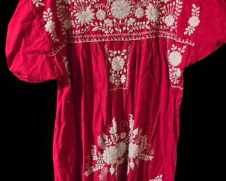 Vintage embroidered mexican lounge dress