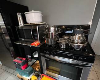 Stove and fridge not for sale 