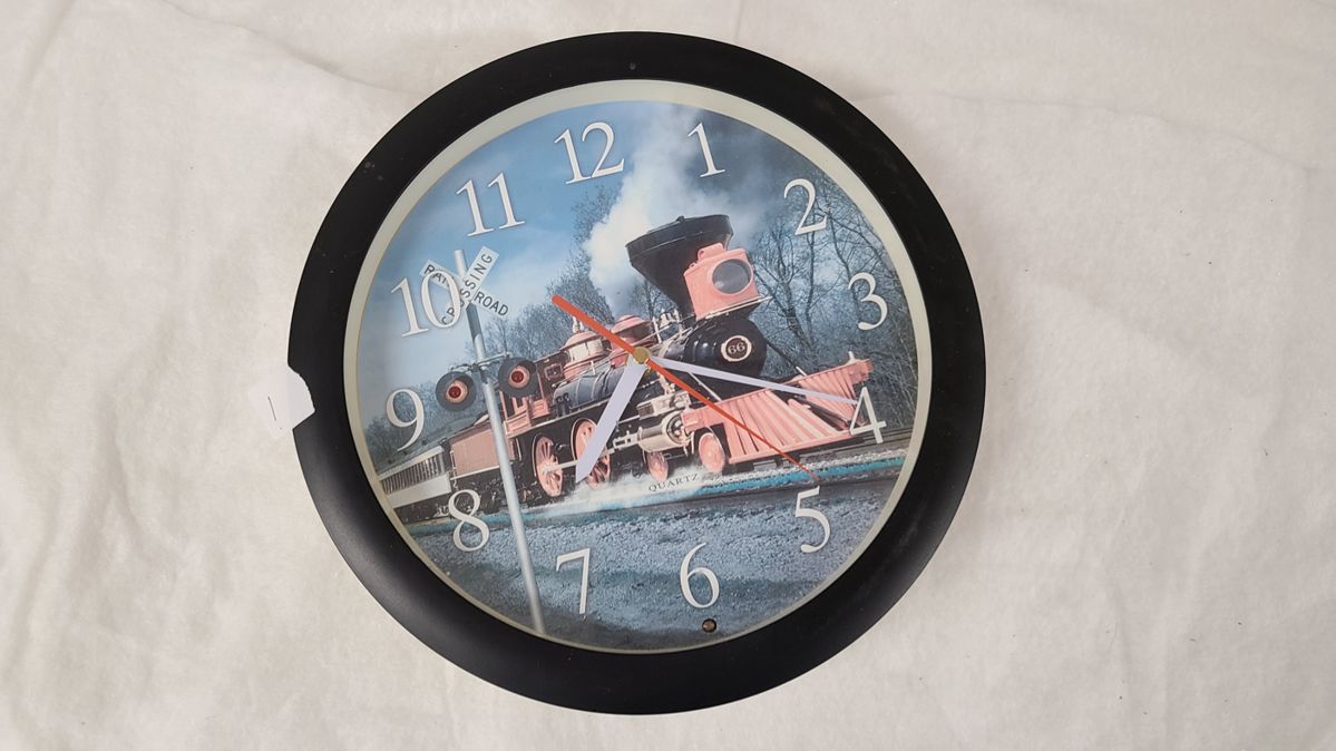 Locomotive, train quartz clock
