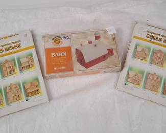 mini wood dollhouse kit, Barn kit (HO scale)