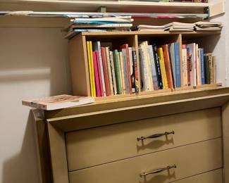 Mid century chest of drawers