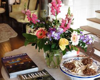 Common Areas Treats and Flowers V