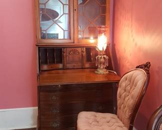 Garden View Sitting Area V