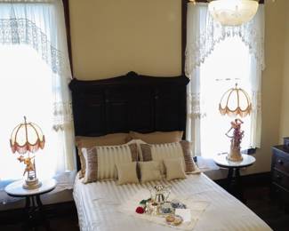 Victorian Chamber High Ceiling V