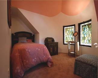 Vulcan Vista Suite Twin Bed