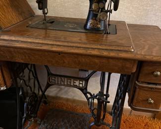 Antique Singer Sewing Machine 