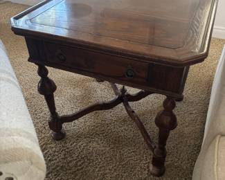 ethan allen side table $20