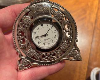 brighton clock $10