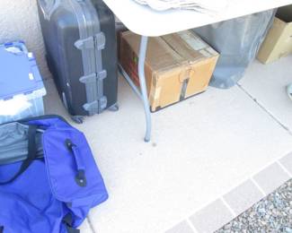 Luggage, Totes, Bins