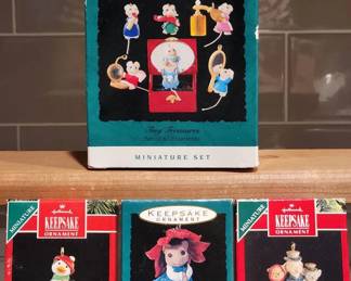 4 Hallmark Miniatures Ornaments Mice