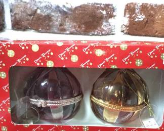 Dillard Trimmings Christmas Ornaments