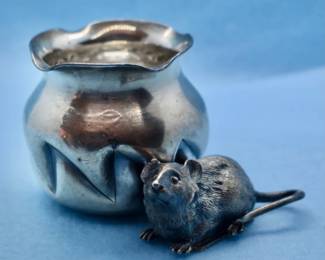 Silverplate mouse toothpick holder
