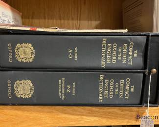 Compact Oxford English Dictionary in 2 volumes